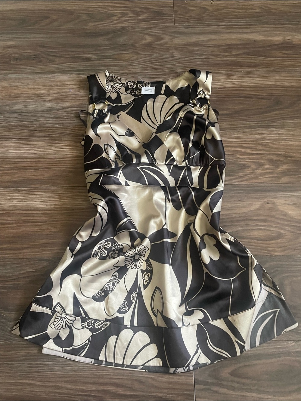 Suzy Shier Black and Gold Floral Dress